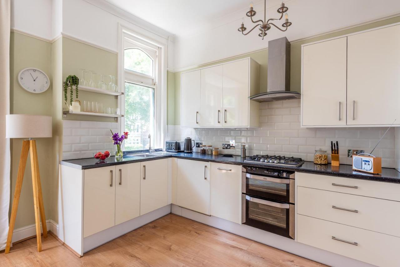 Prime Location Cardiff Pontcanna Modern 2 Bedroom Apartment With Privat Parking Exterior foto